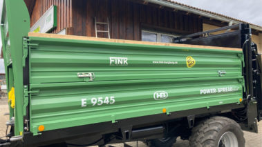 Mistbreiter oder Miststreuer mieten